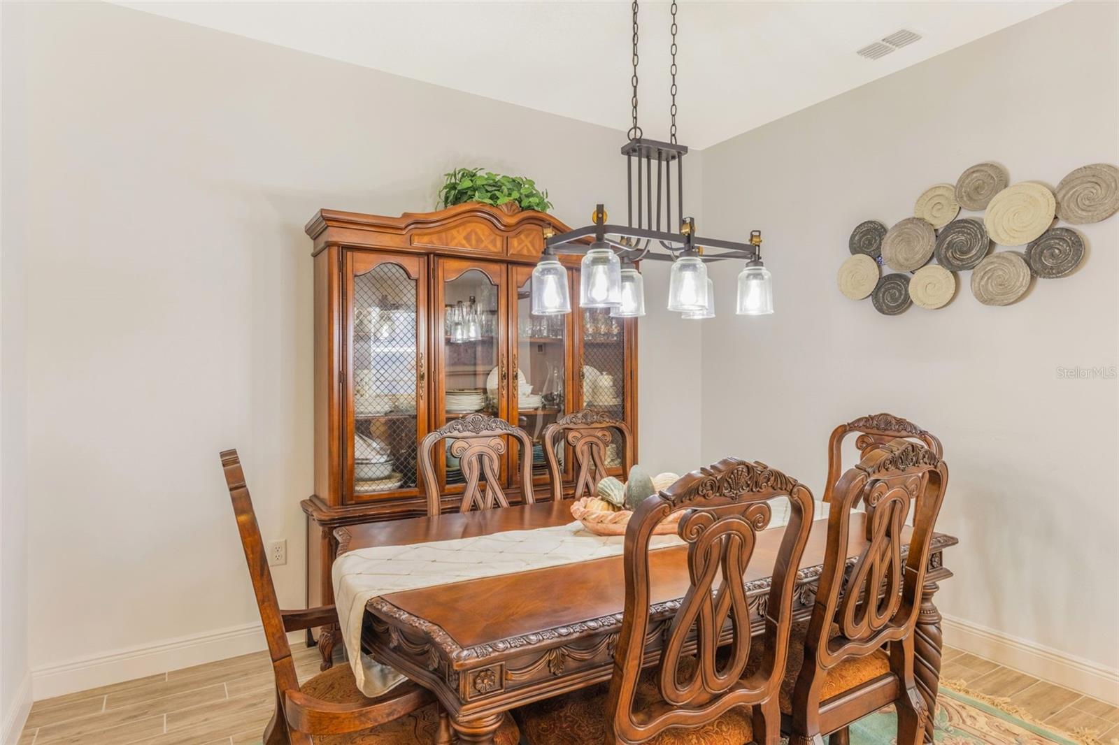 758 Porter Rye Ave Property Photo 11