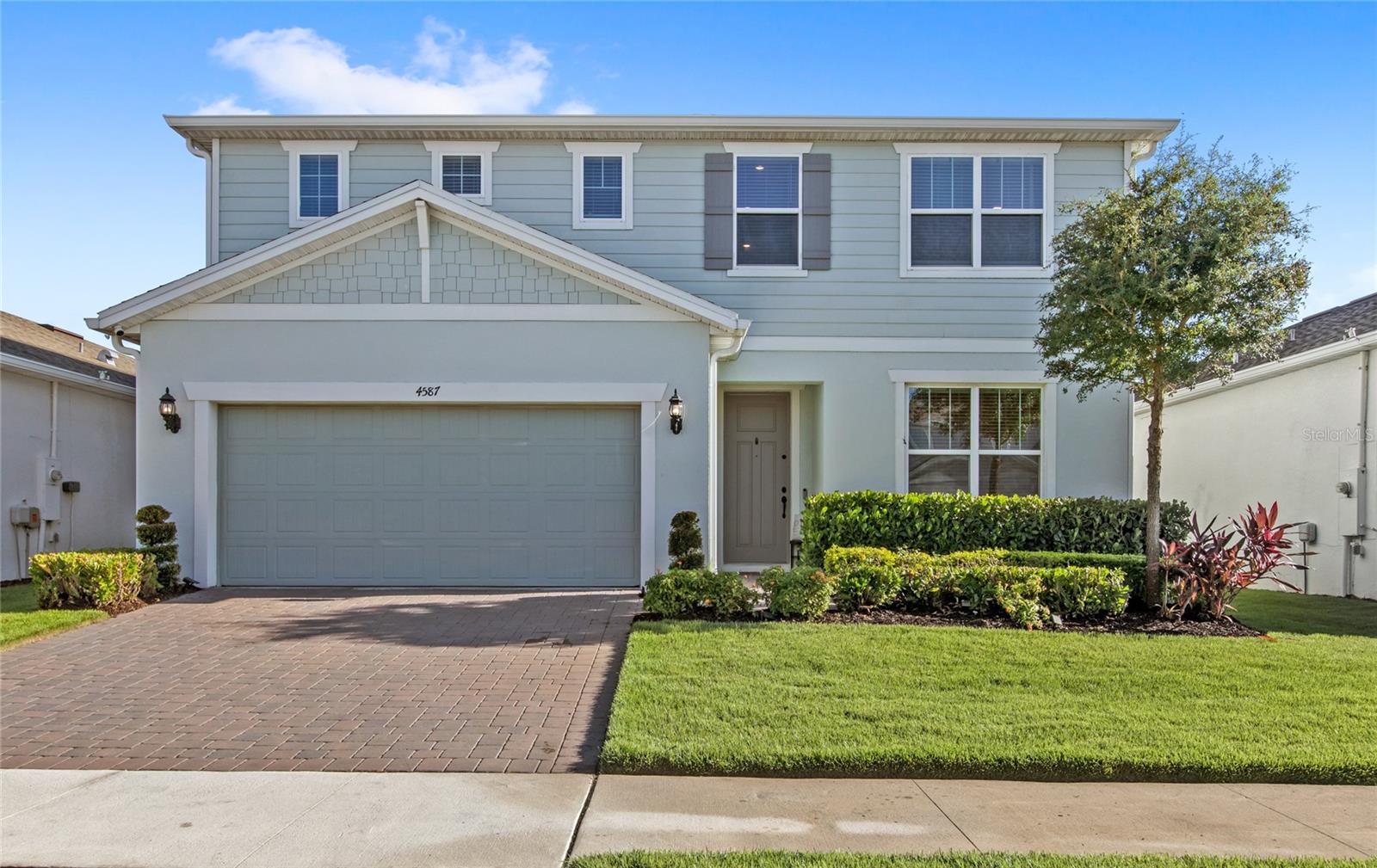 4587 Gliding Wave St Property Photo 1