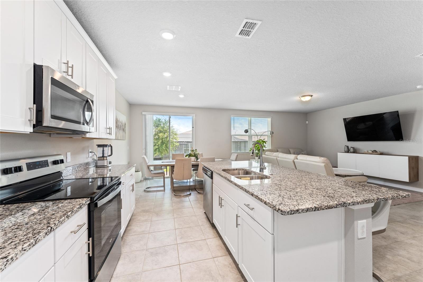 3053 Cassidy Ln Property Photo 1