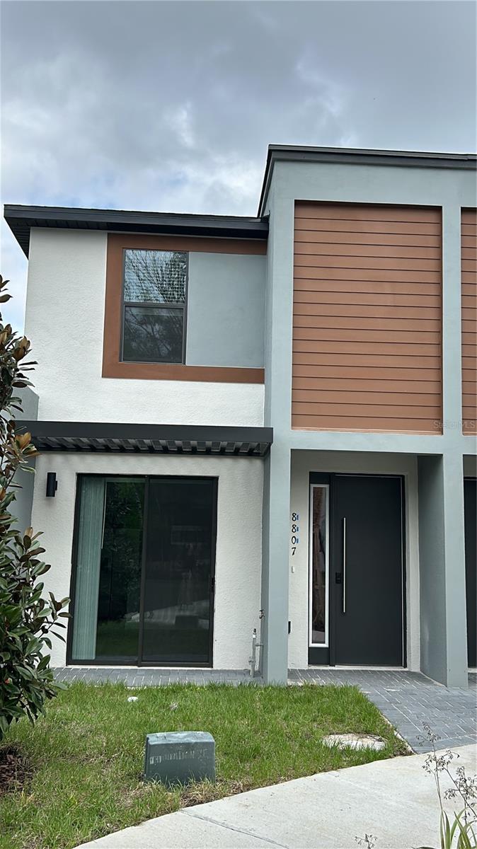 8807 Positivity Dr Property Photo 1