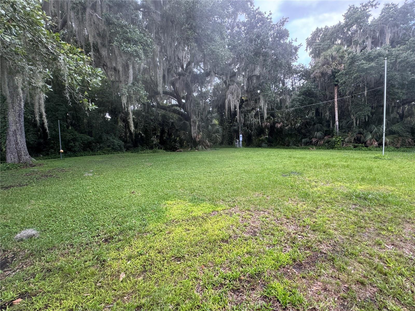 1530 Swamp Ln Property Photo 2