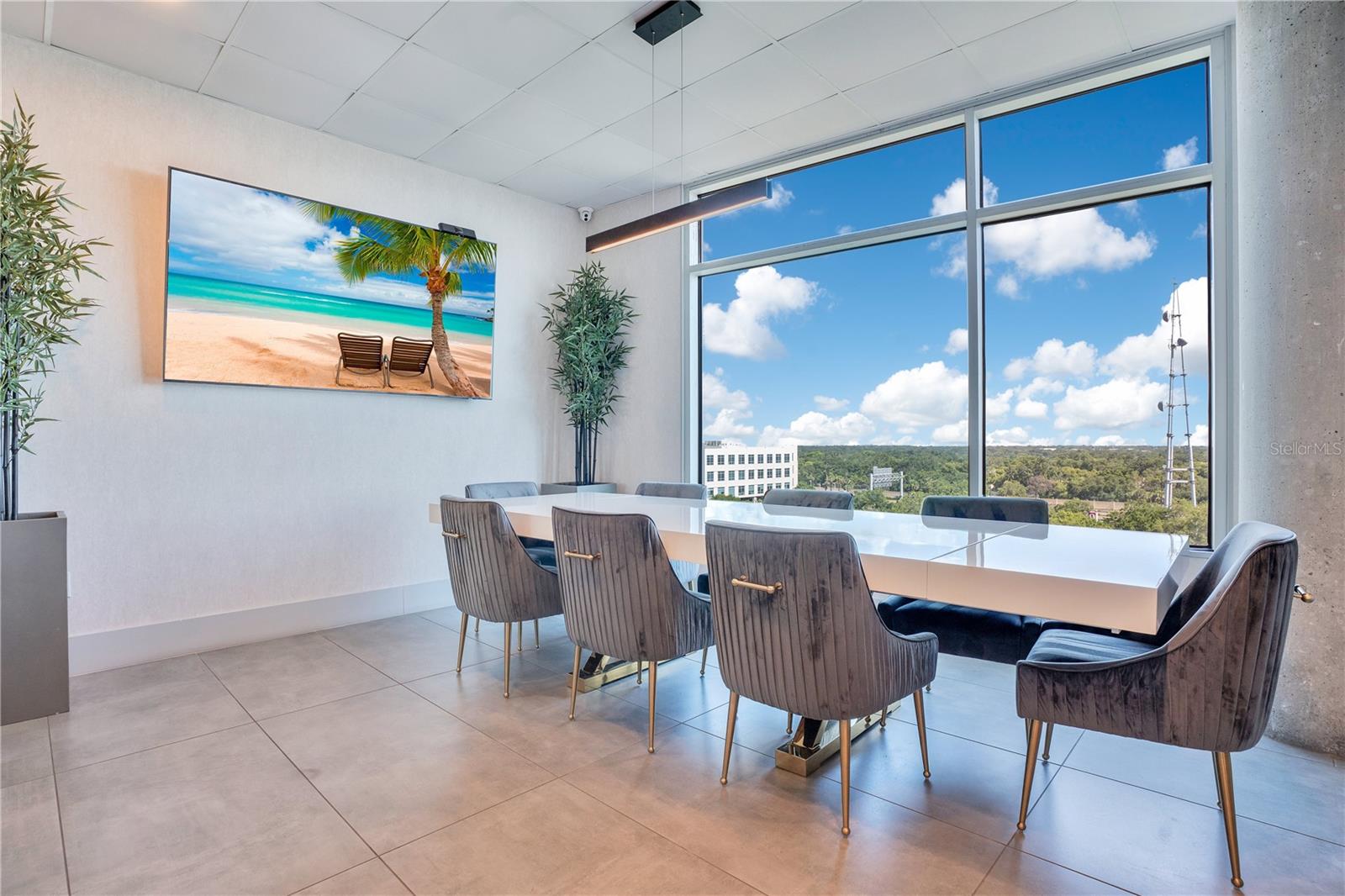 525 E Jackson St #509 Property Photo 25