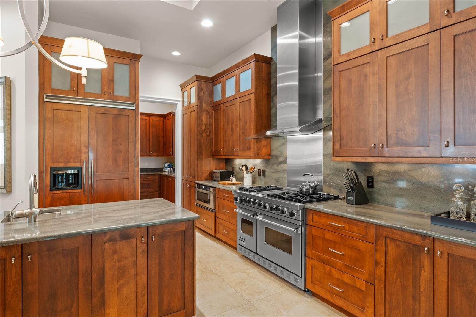 4819 Alexandra Garden Ct Property Photo 15