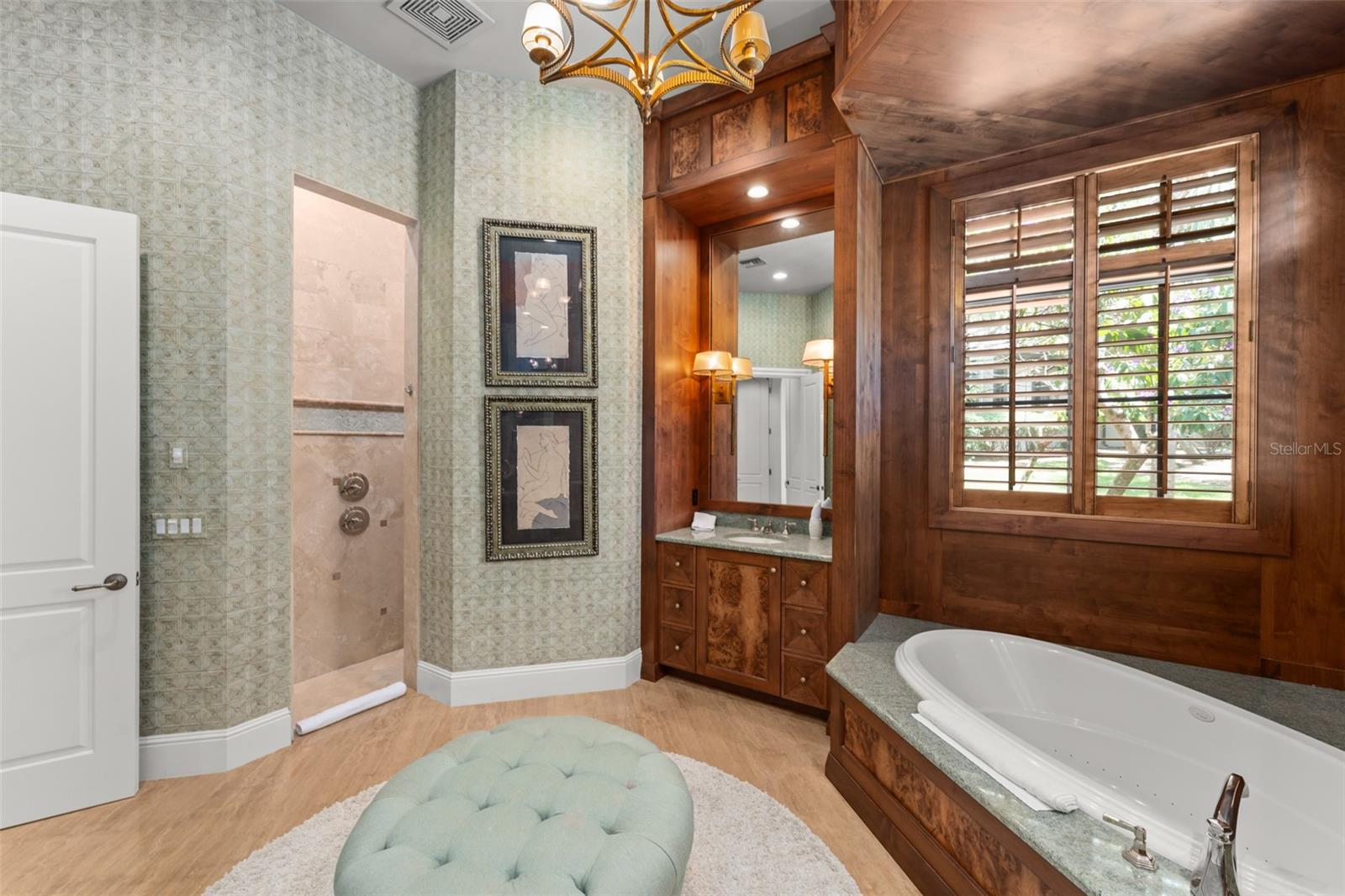 4819 Alexandra Garden Ct Property Photo 24