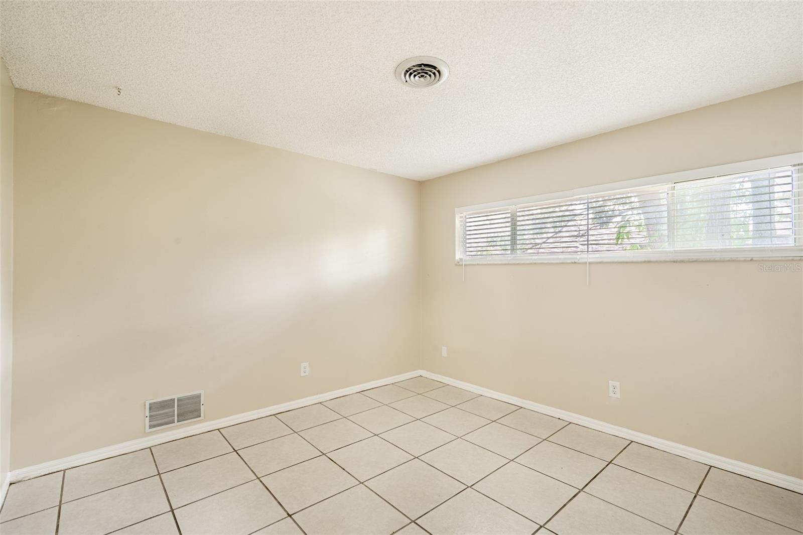 806 Highland Dr Property Photo 19