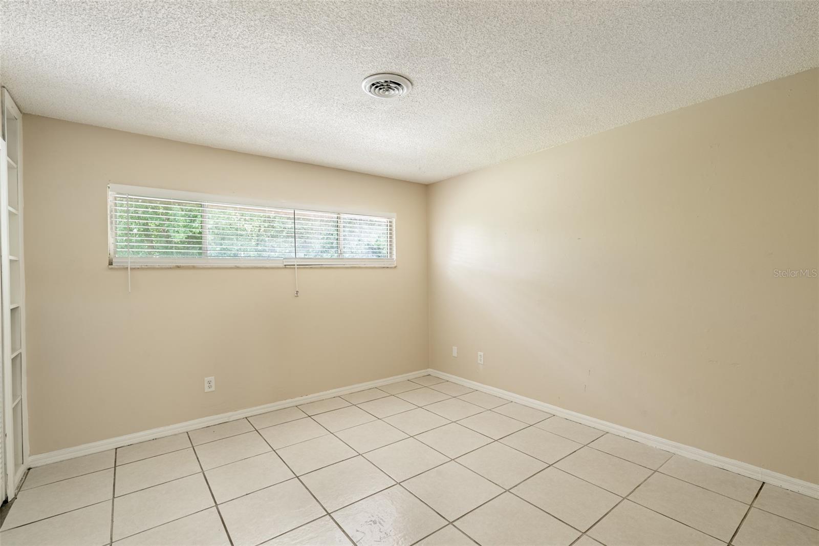 806 Highland Dr Property Photo 24