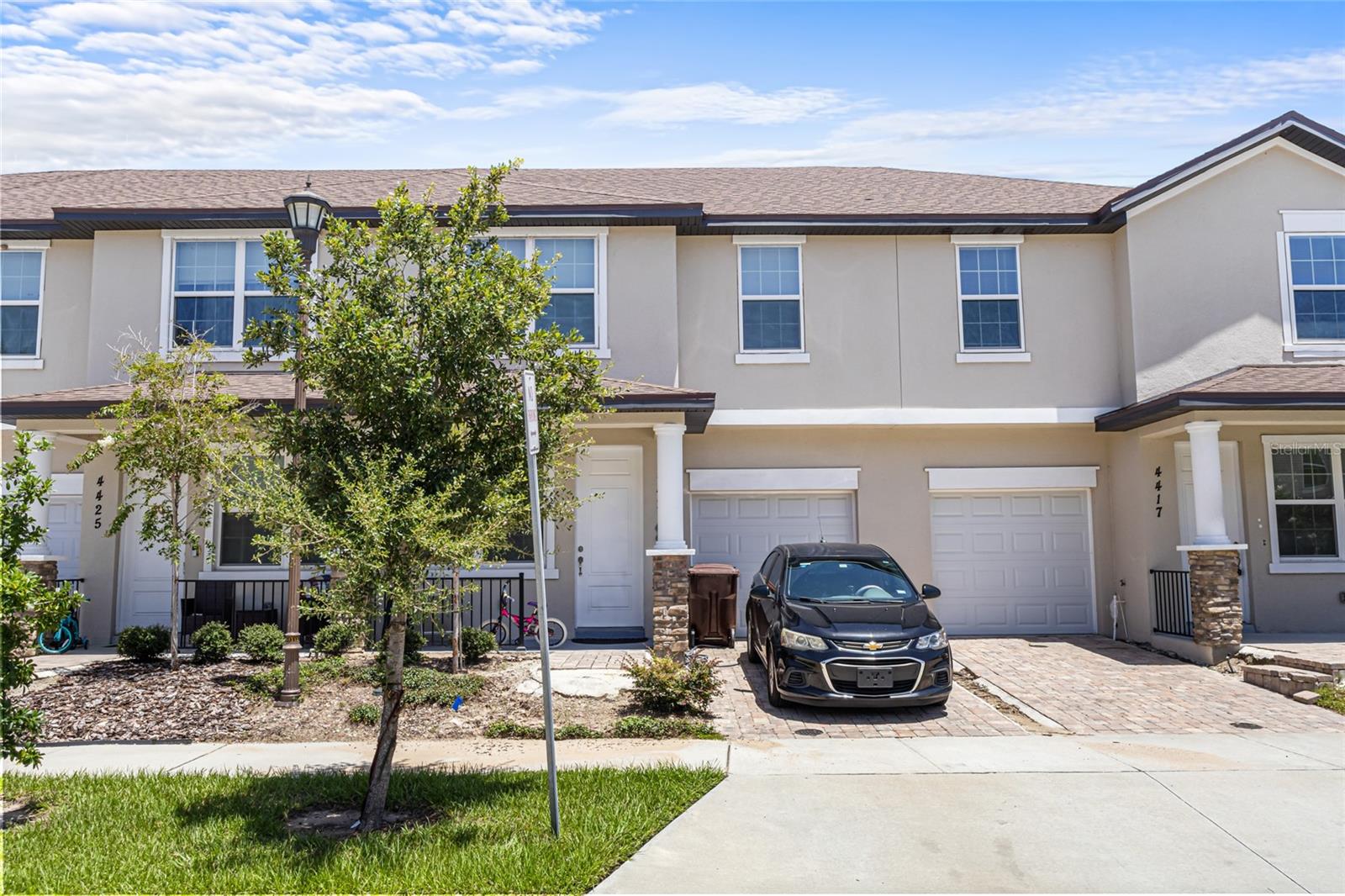 4421 SUMMER FLOWERS PL Property Photo 1