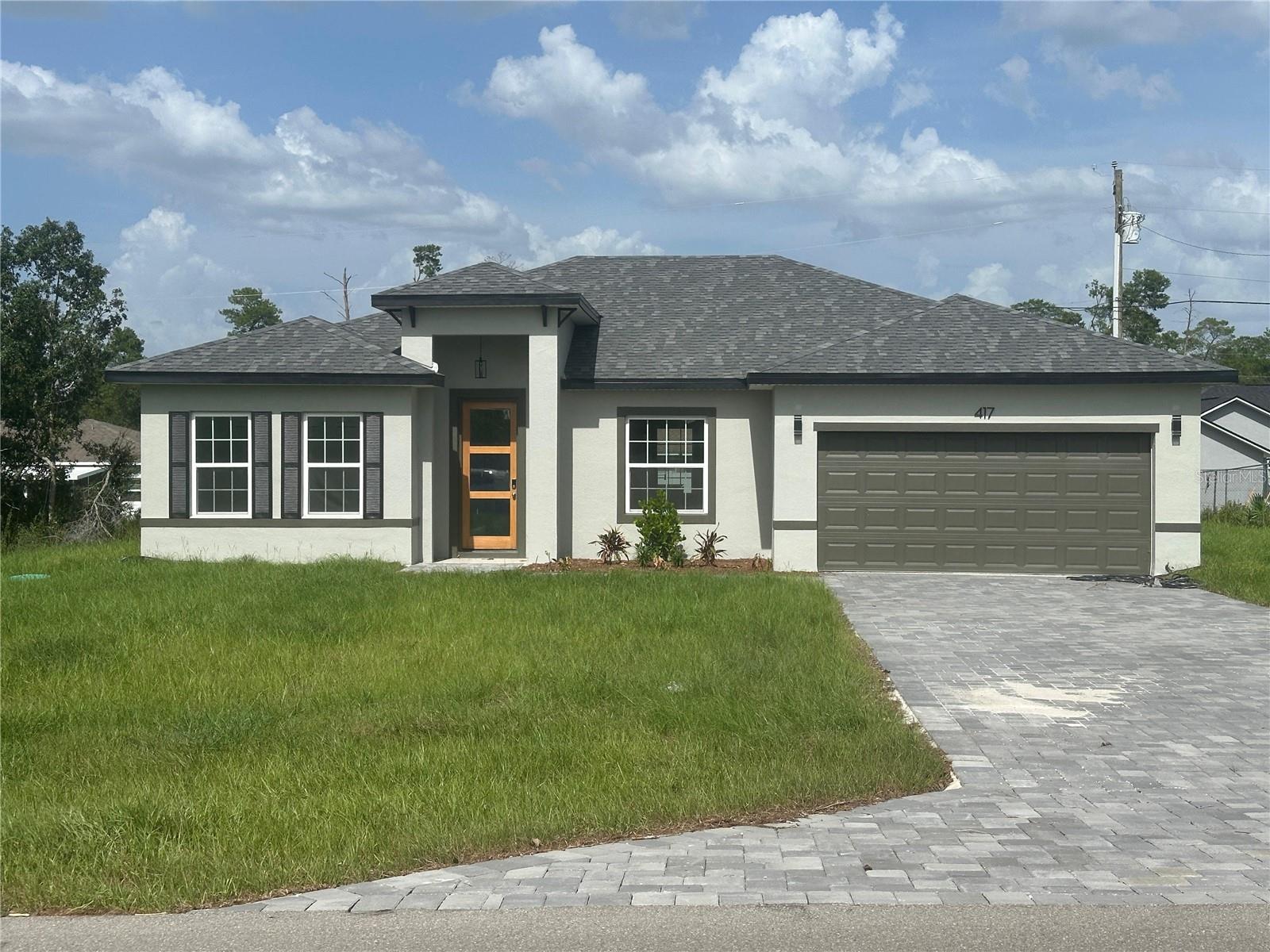 417 MARION OAKS LN