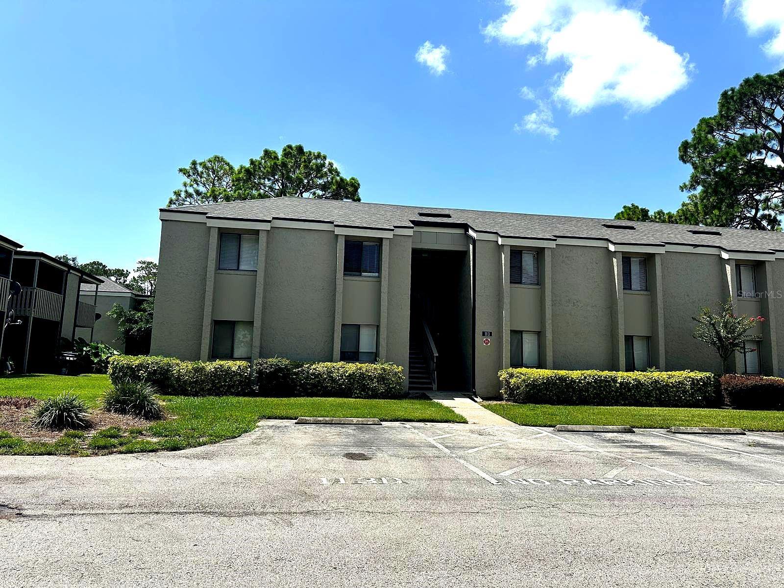 113 Springwood Cir #113d Property Photo 1