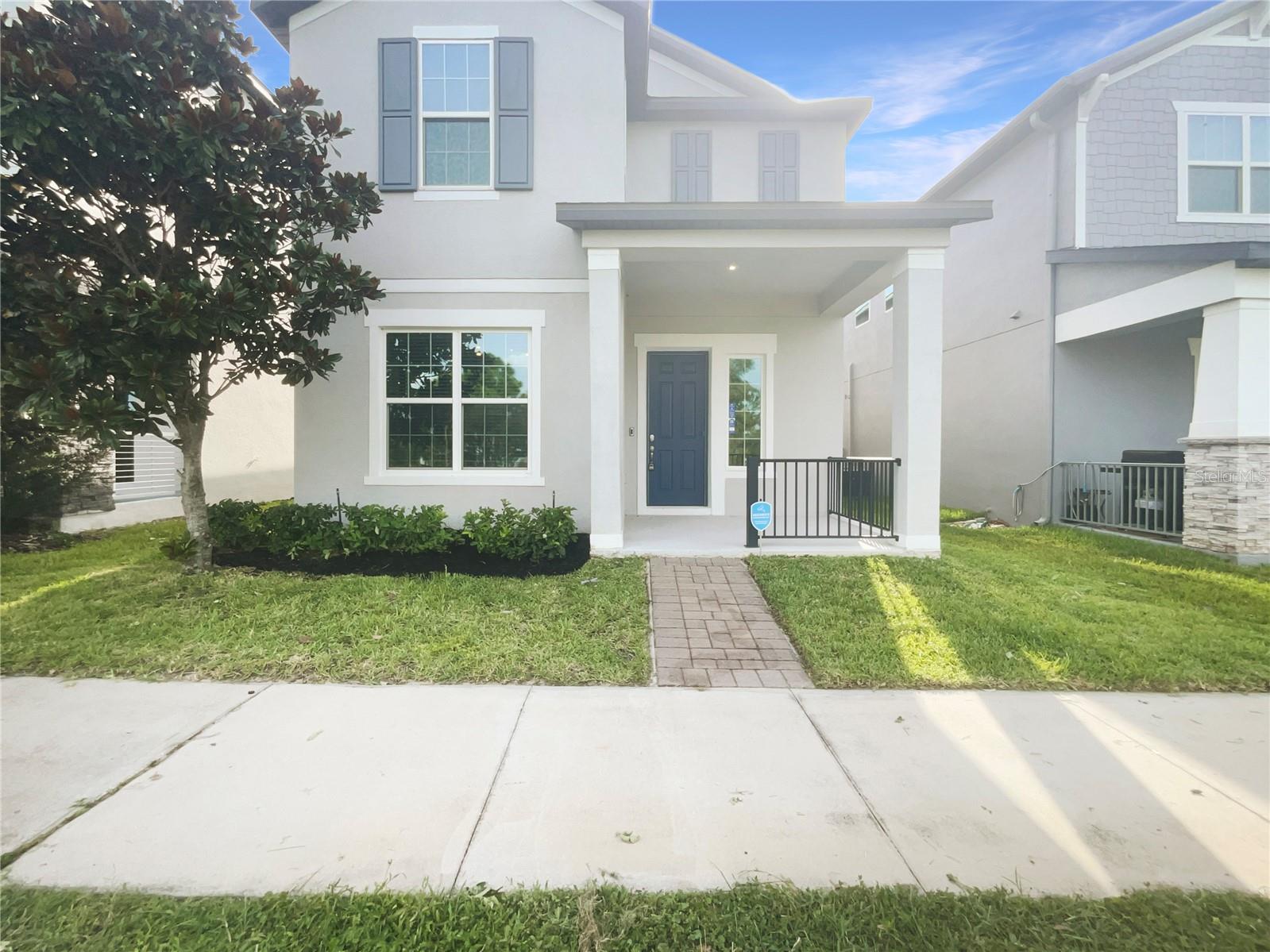 2023 White Feather Loop Property Photo 1