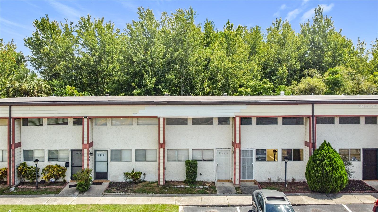 3944 Crayrich Cir #a-4 Property Photo 1