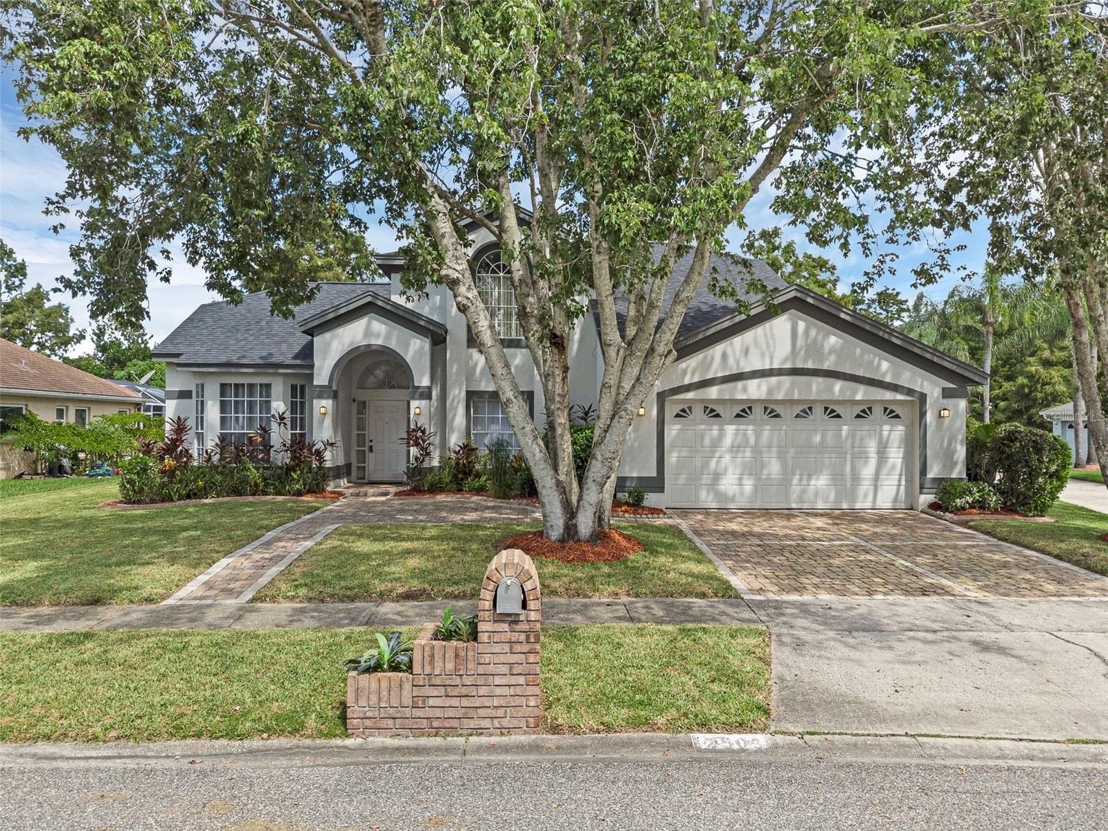2503 ROLLING BROAK DR Property Photo 1