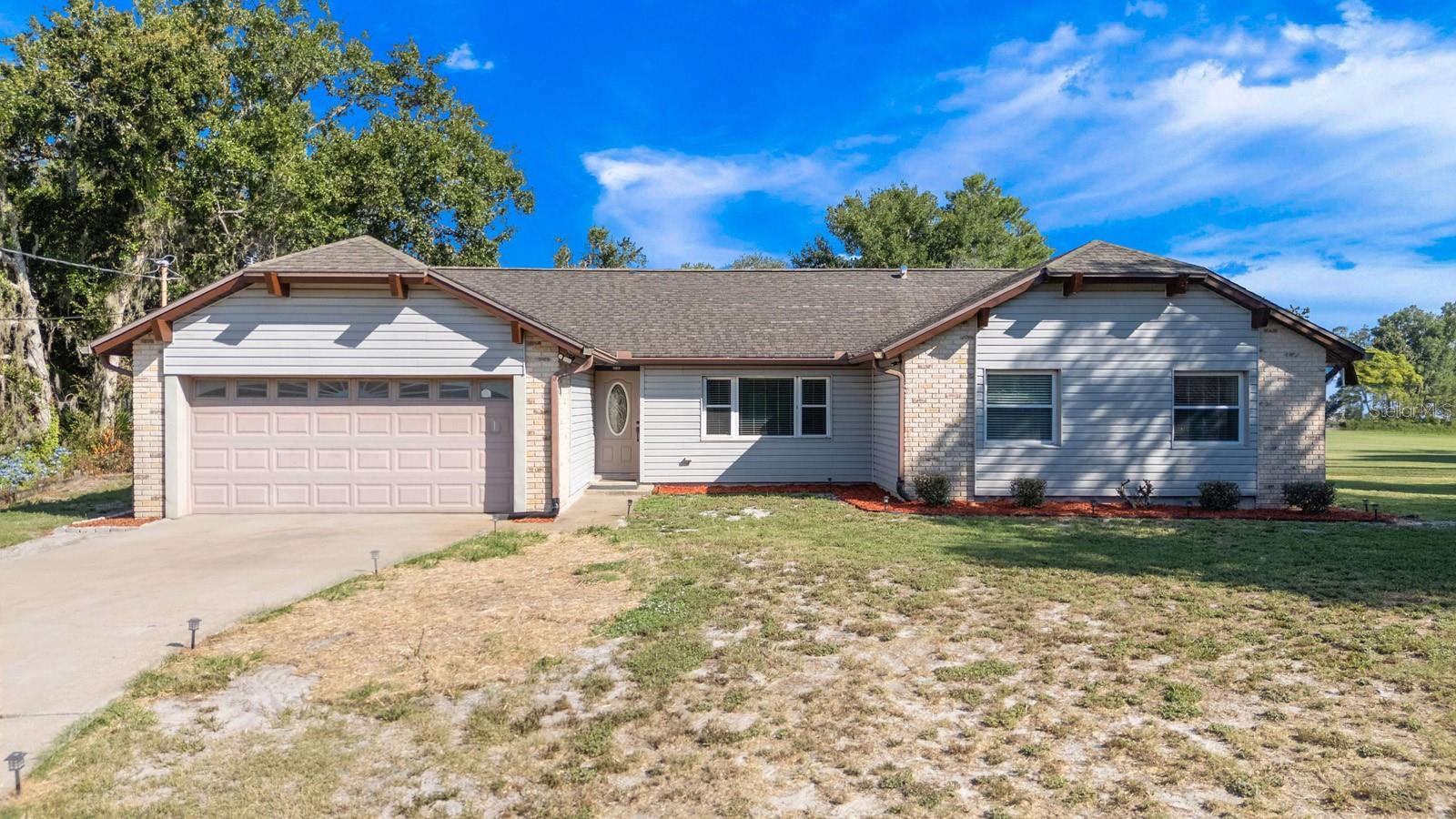 422 De Carlo Ct Property Photo 1