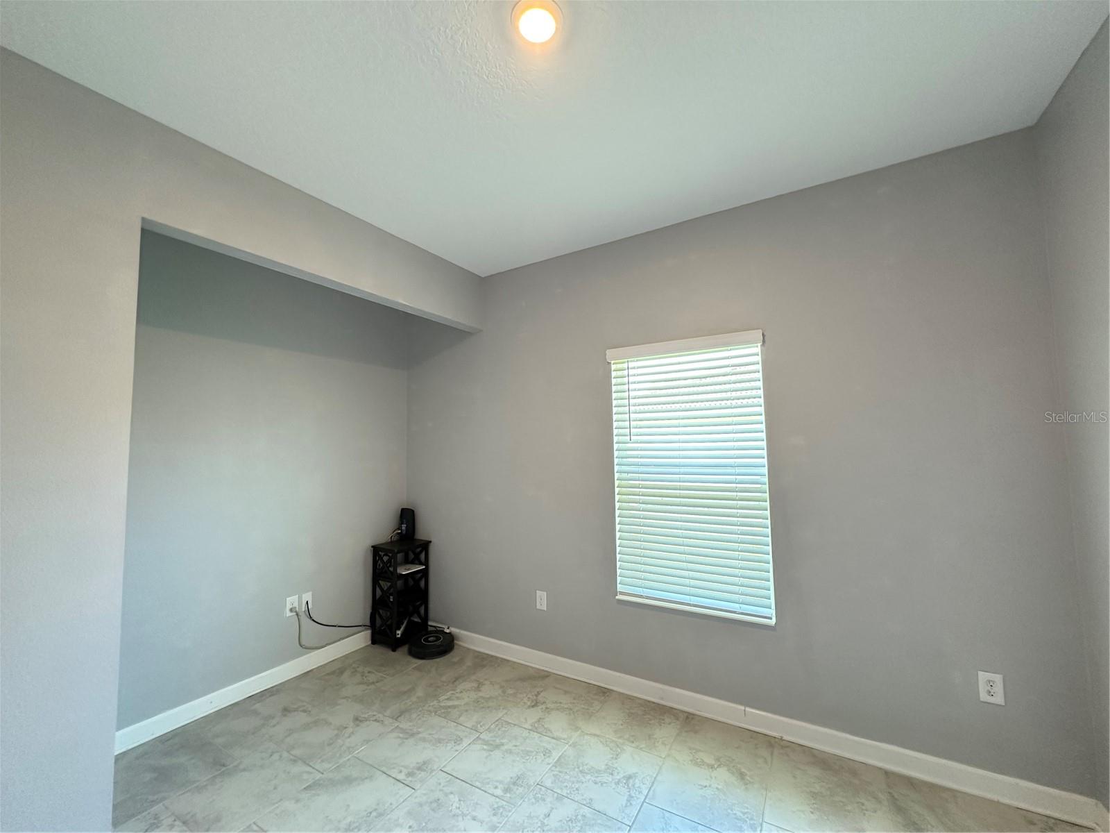1068 Quaker Ridge Ln Property Photo 14