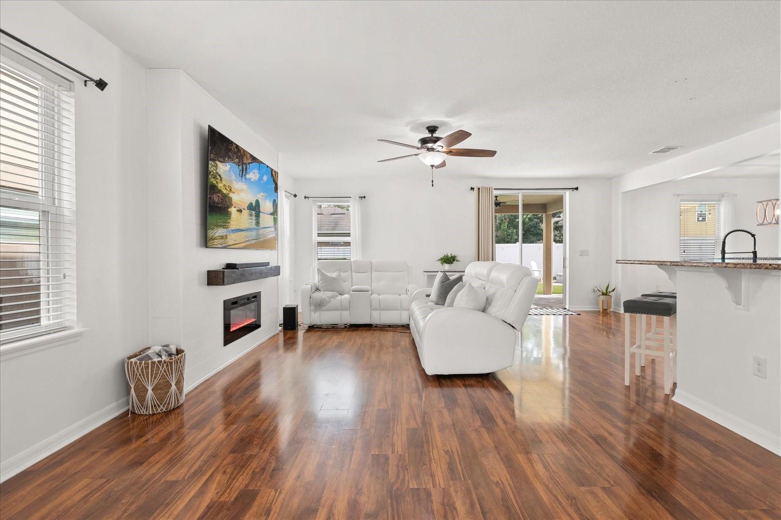 3597 Umbrella Ct Property Photo 6