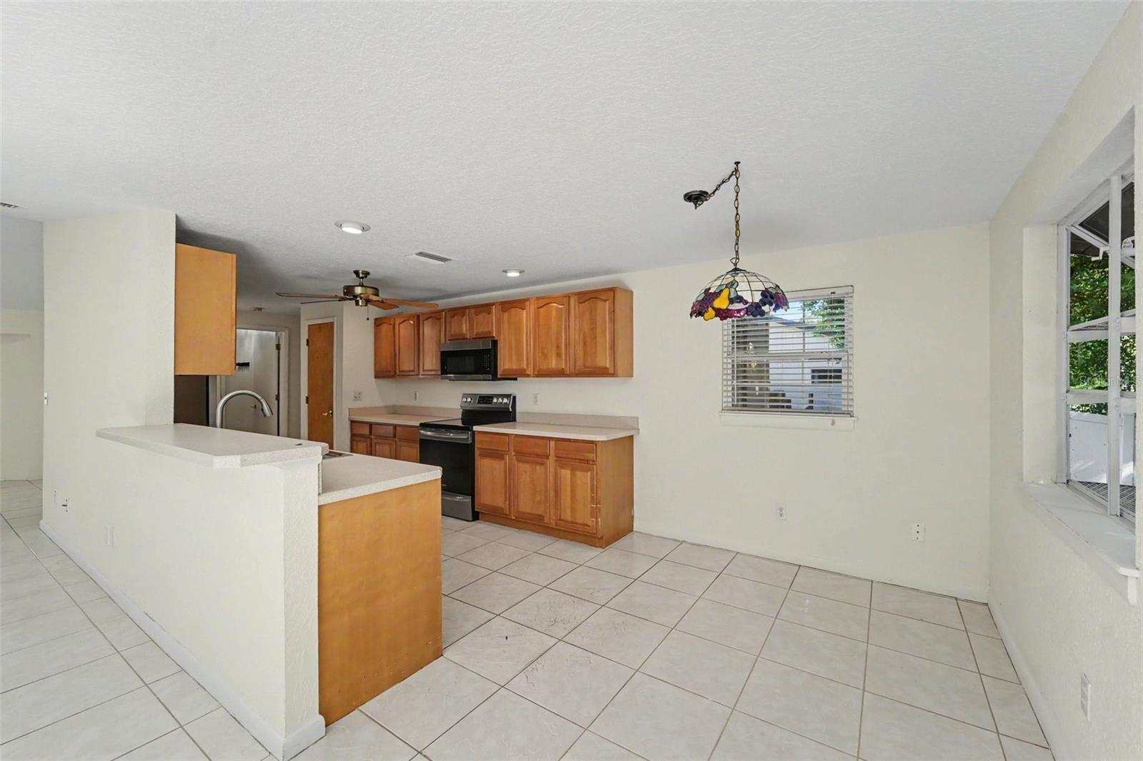 2057 Brent Pl Property Photo 10