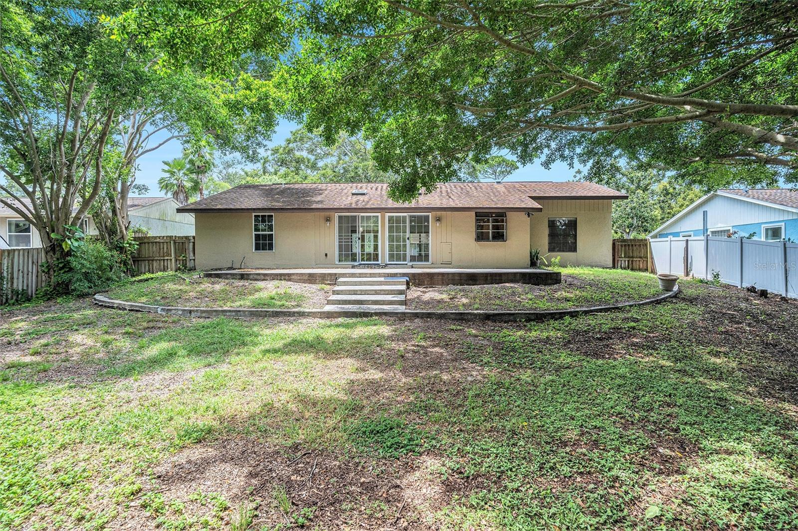 2057 Brent Pl Property Photo 25