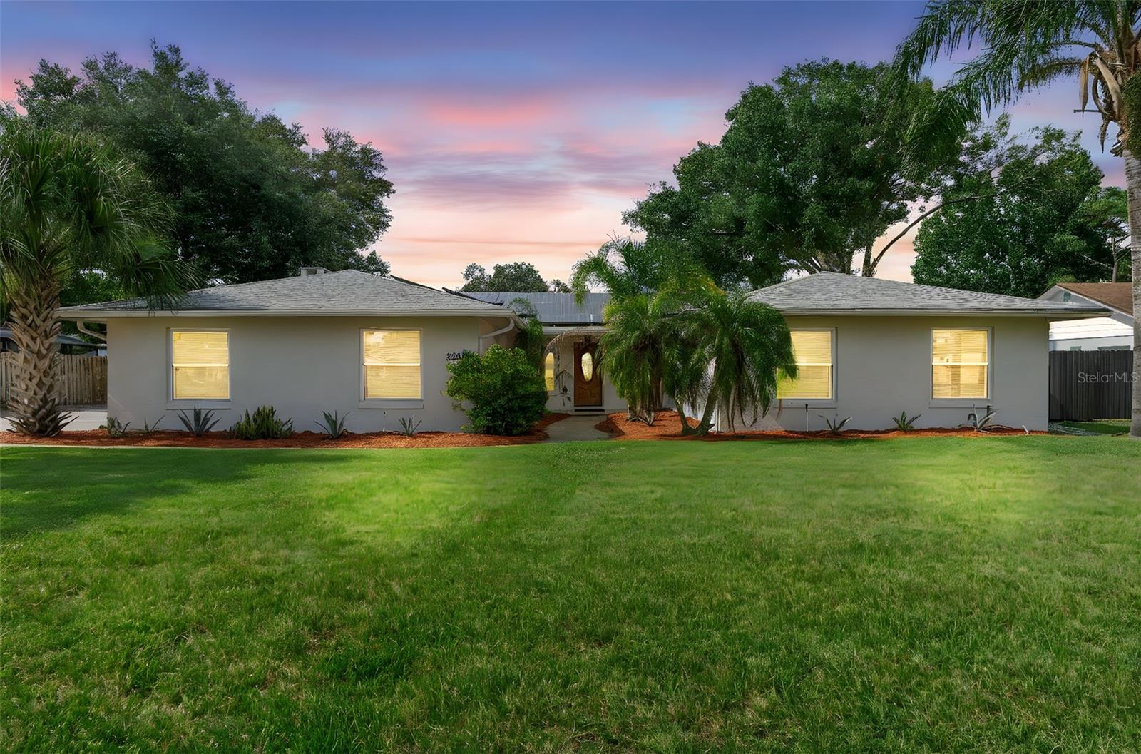 8801 El Prado Property Photo 1