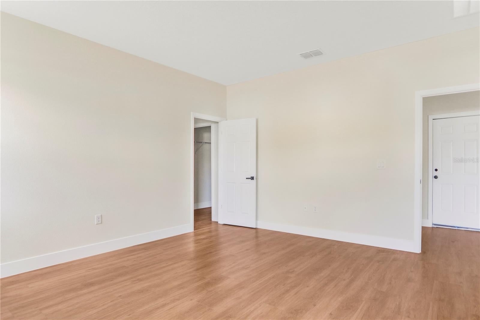 151 Marion Oaks Pass Property Photo 18