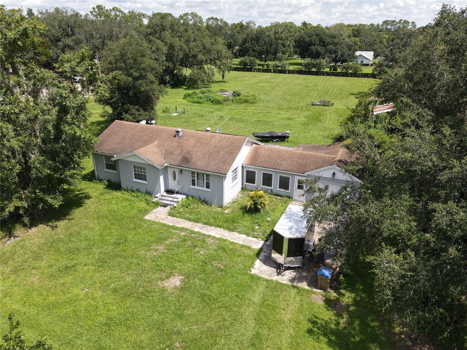6043 S Orange Blossom Trl Property Photo 4