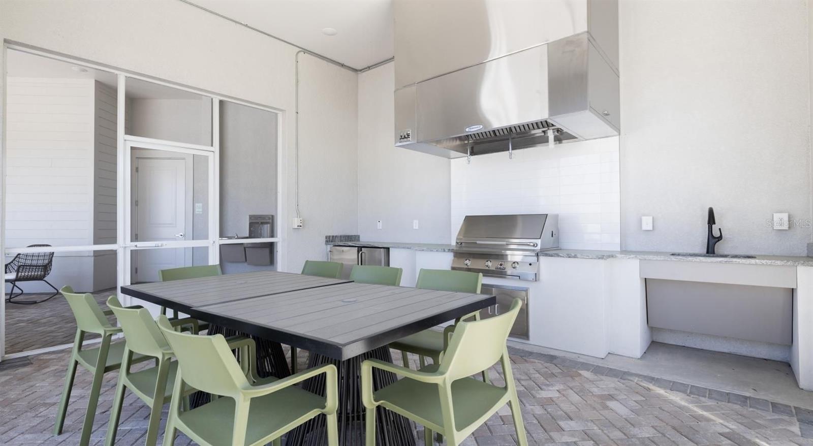 110 Zora Pl #a1 Property Photo 38