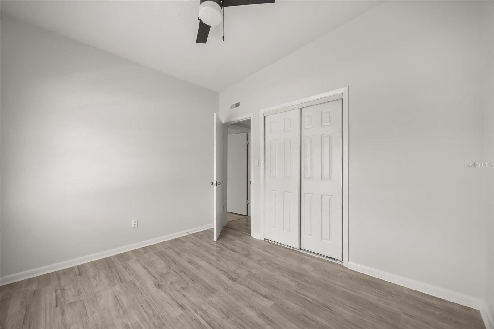 1849 Viburnum Ln Property Photo 20