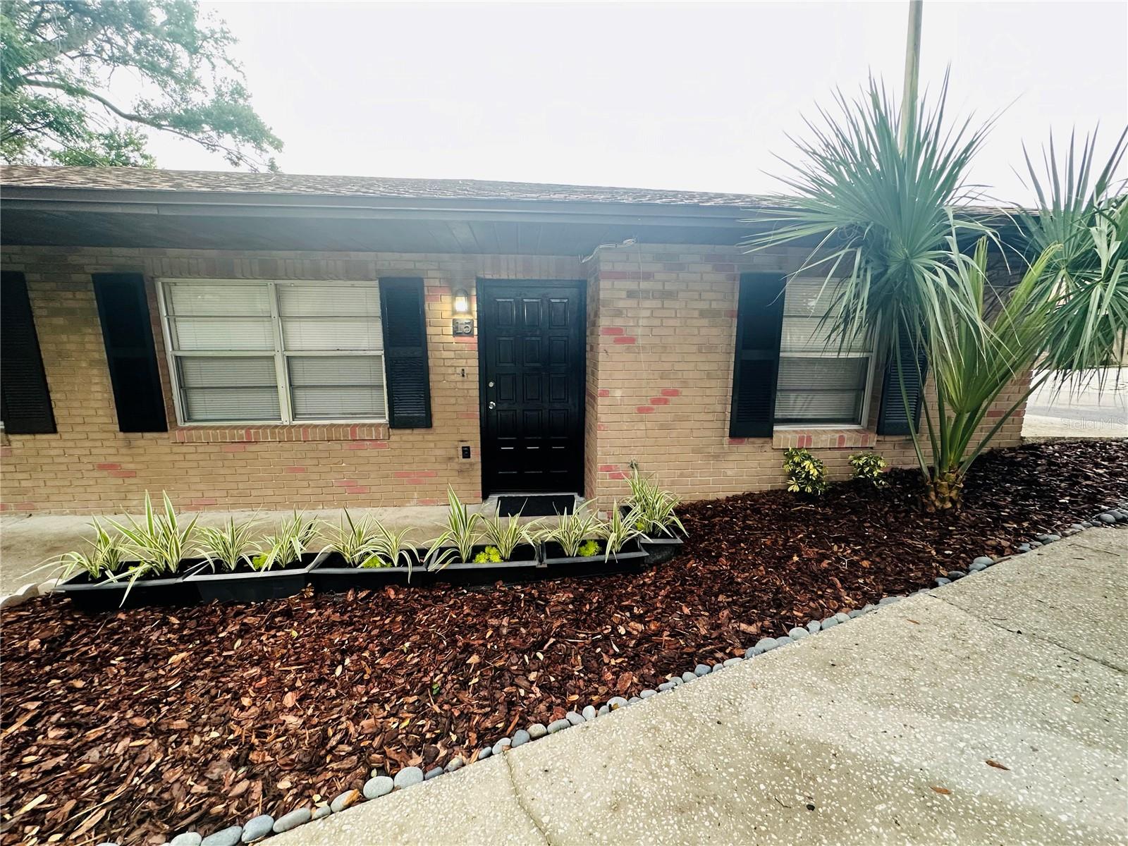 101 Lake Hunter Dr #15 Property Photo 1