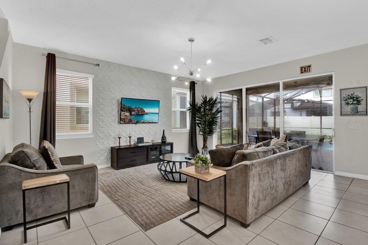 9021 Flamingo Key Way Property Photo 4