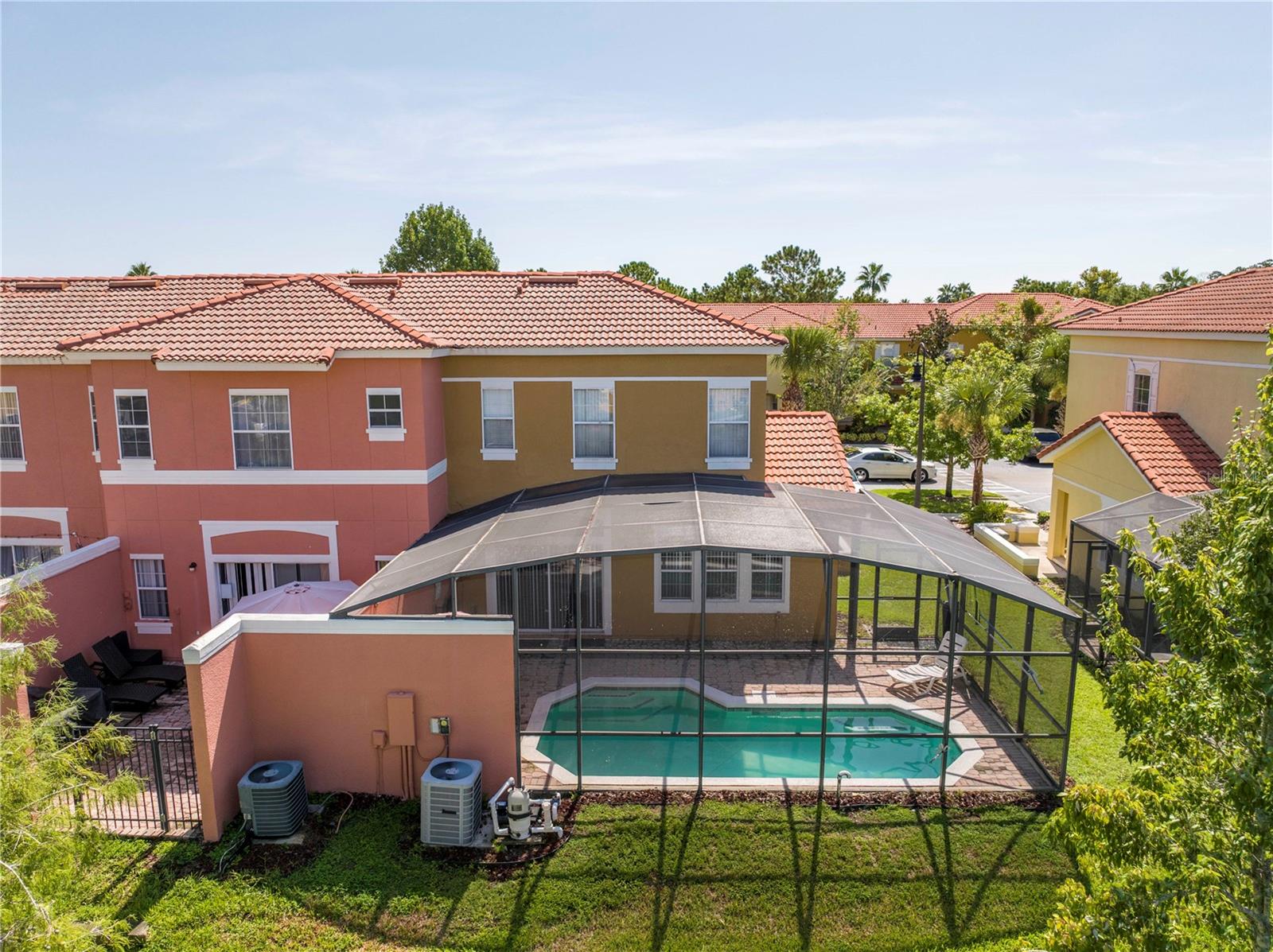 122 Pompano Beach Dr Property Photo 10