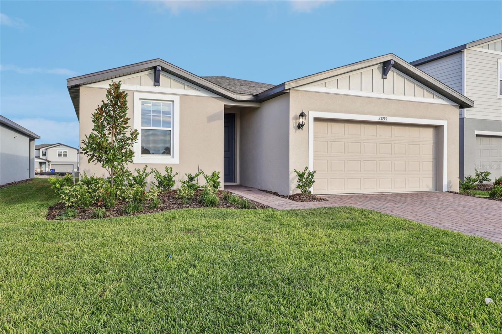 2899 Hornbill Dr Property Photo 3