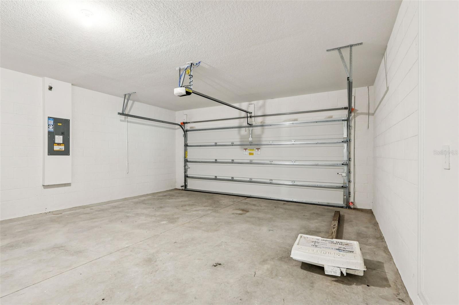 2899 Hornbill Dr Property Photo 30