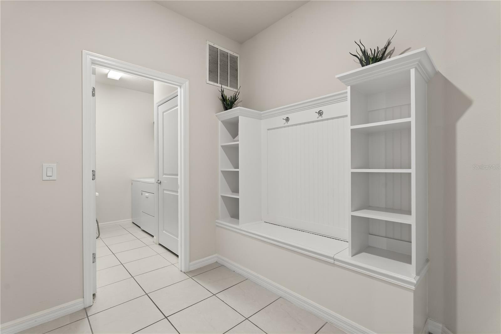 2036 Lelani Cir Property Photo 44