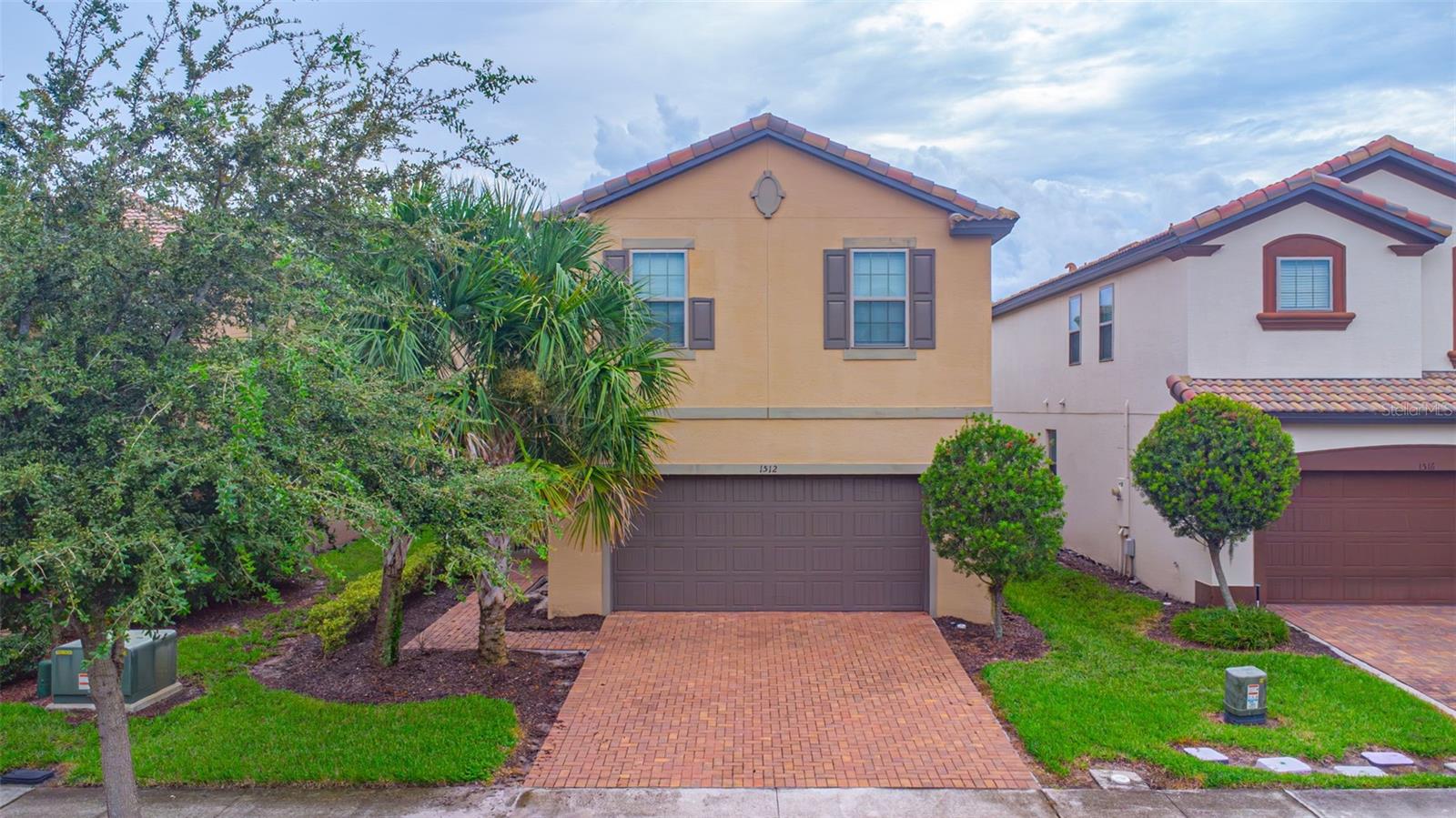 1512 MUMBAI WAY Property Photo 1