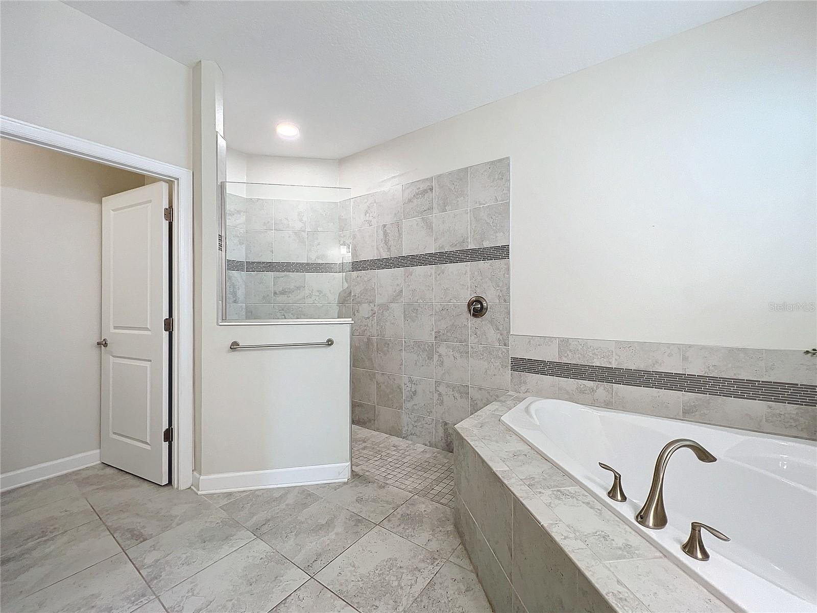 1065 Blackwolf Run Rd Property Photo 31