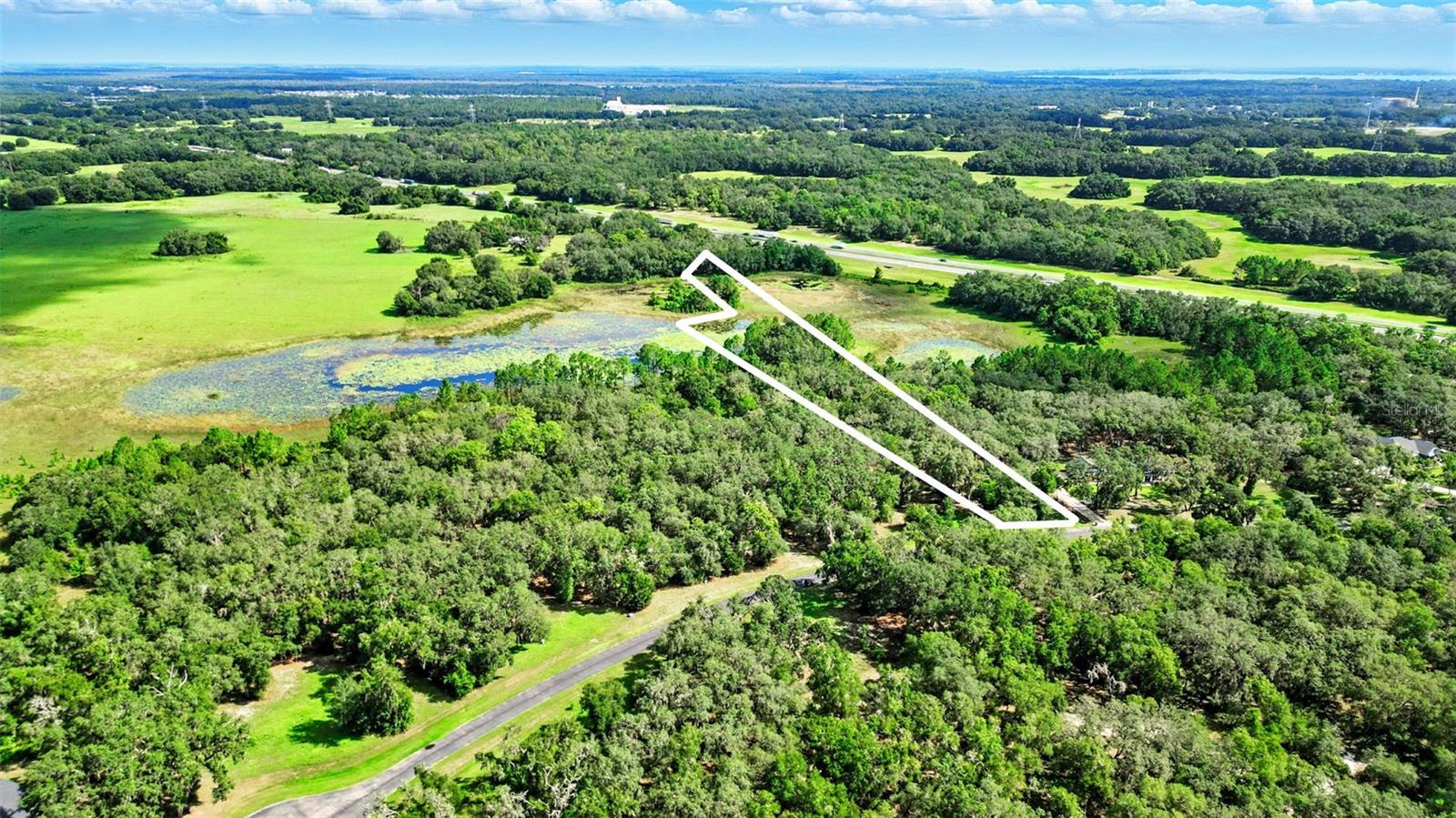 3155 Bright Lake Cir Property Photo 6