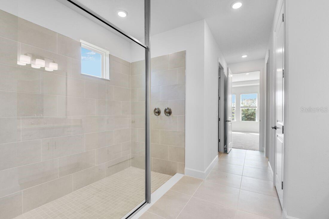 672 Junonia Blvd Property Photo 19