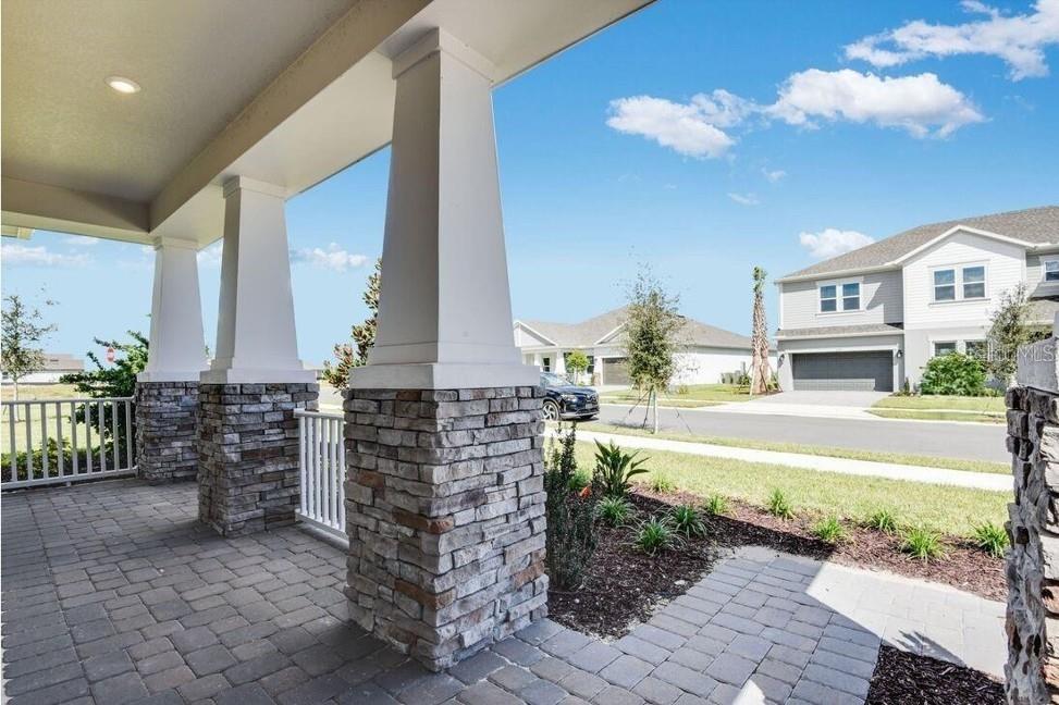 672 Junonia Blvd Property Photo 28