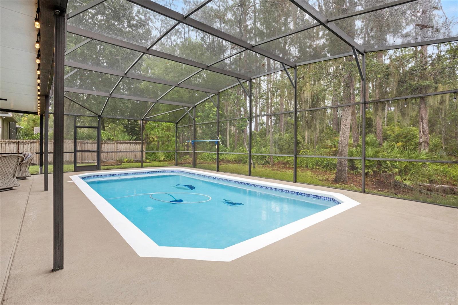 14612 Bray Rd Property Photo 8
