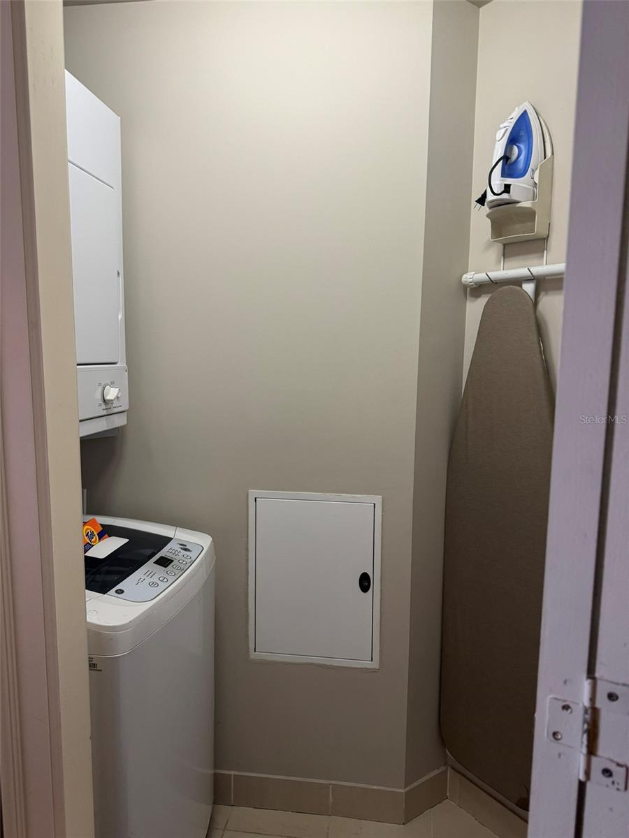 8495 Miracle Dr #202 Property Photo 10