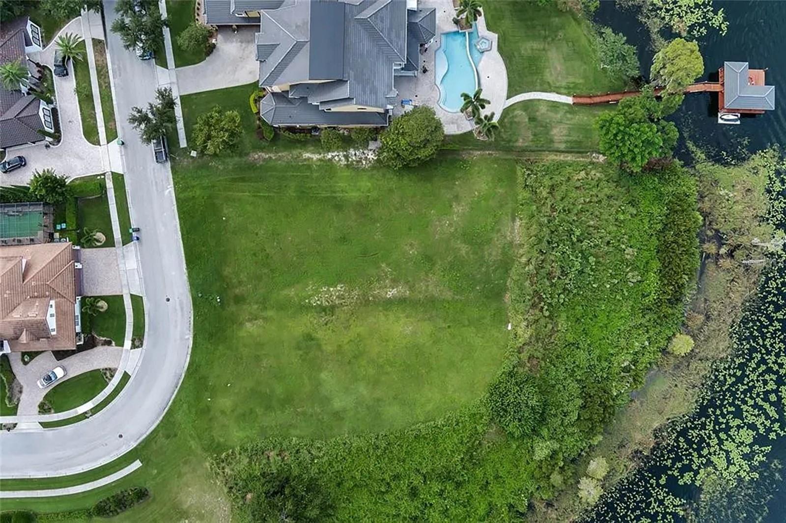 5727 Emerington Cres Property Photo 4