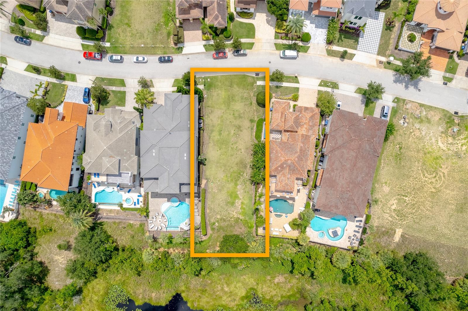 594 Muirfield Loop Property Photo 5