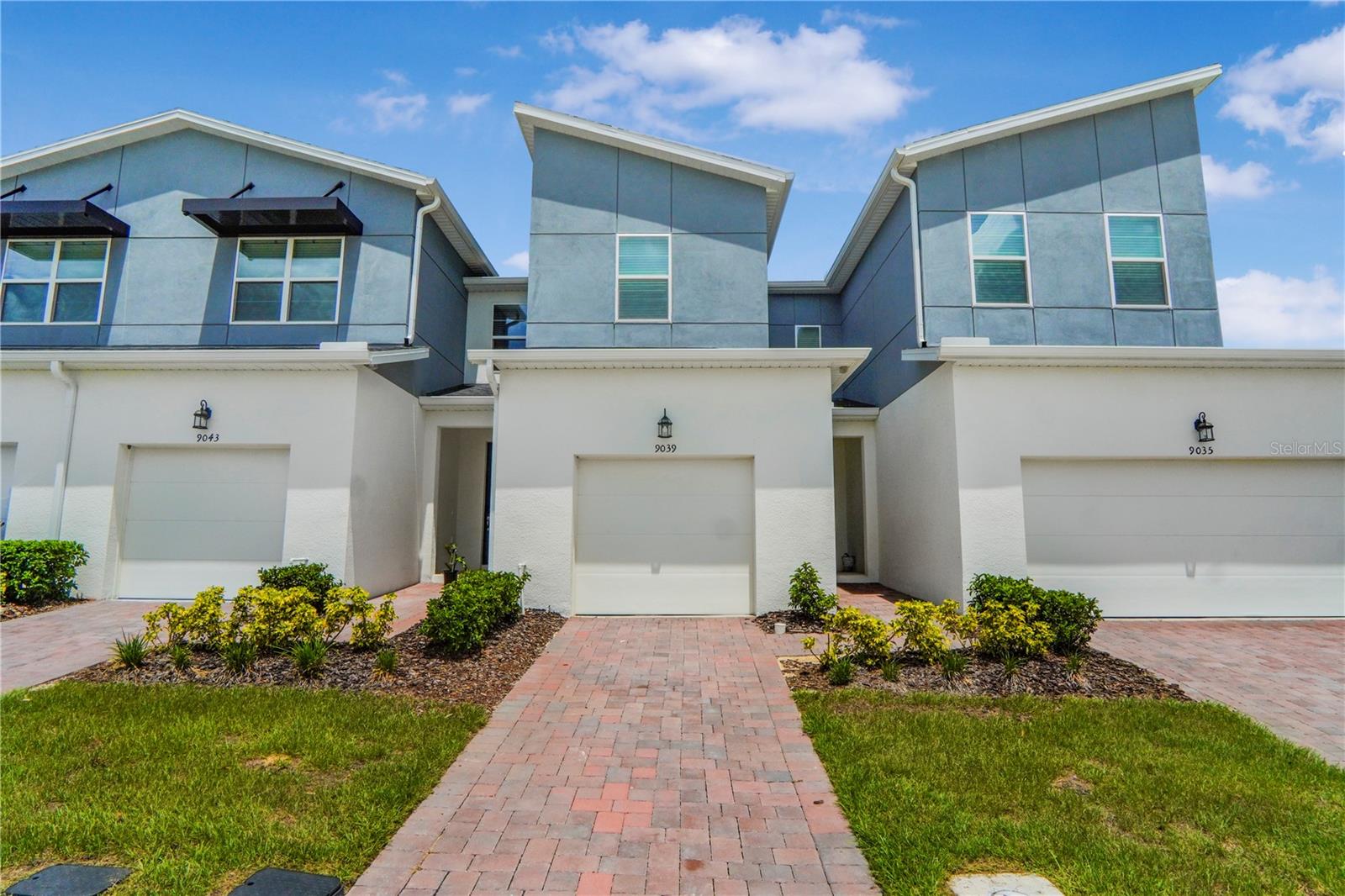 9039 Beach Tea Way Property Photo 2