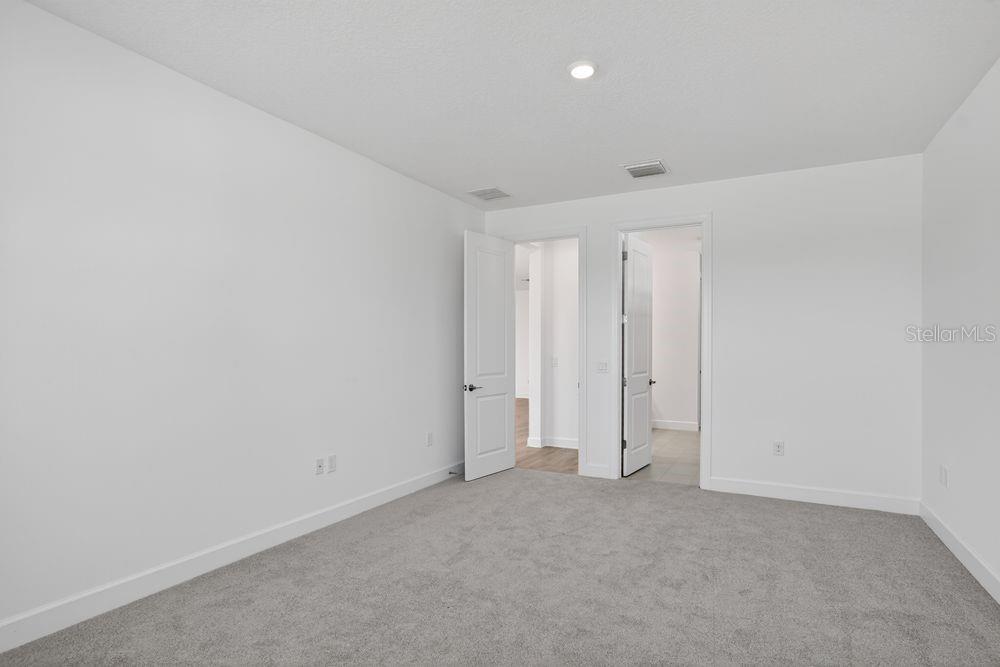 899 Arbor Green Trl Property Photo 14