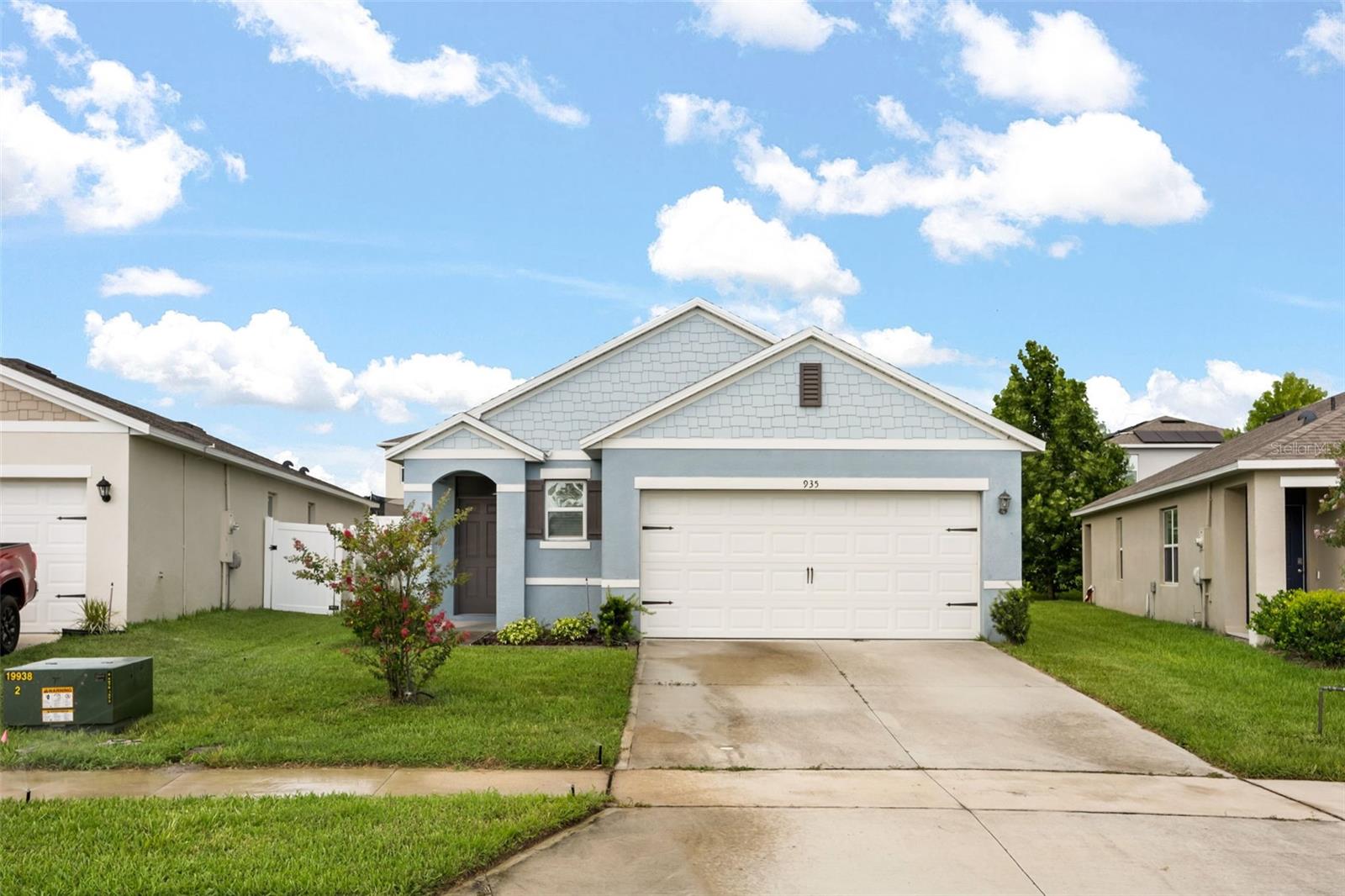 935 August Sky Dr Property Photo 2