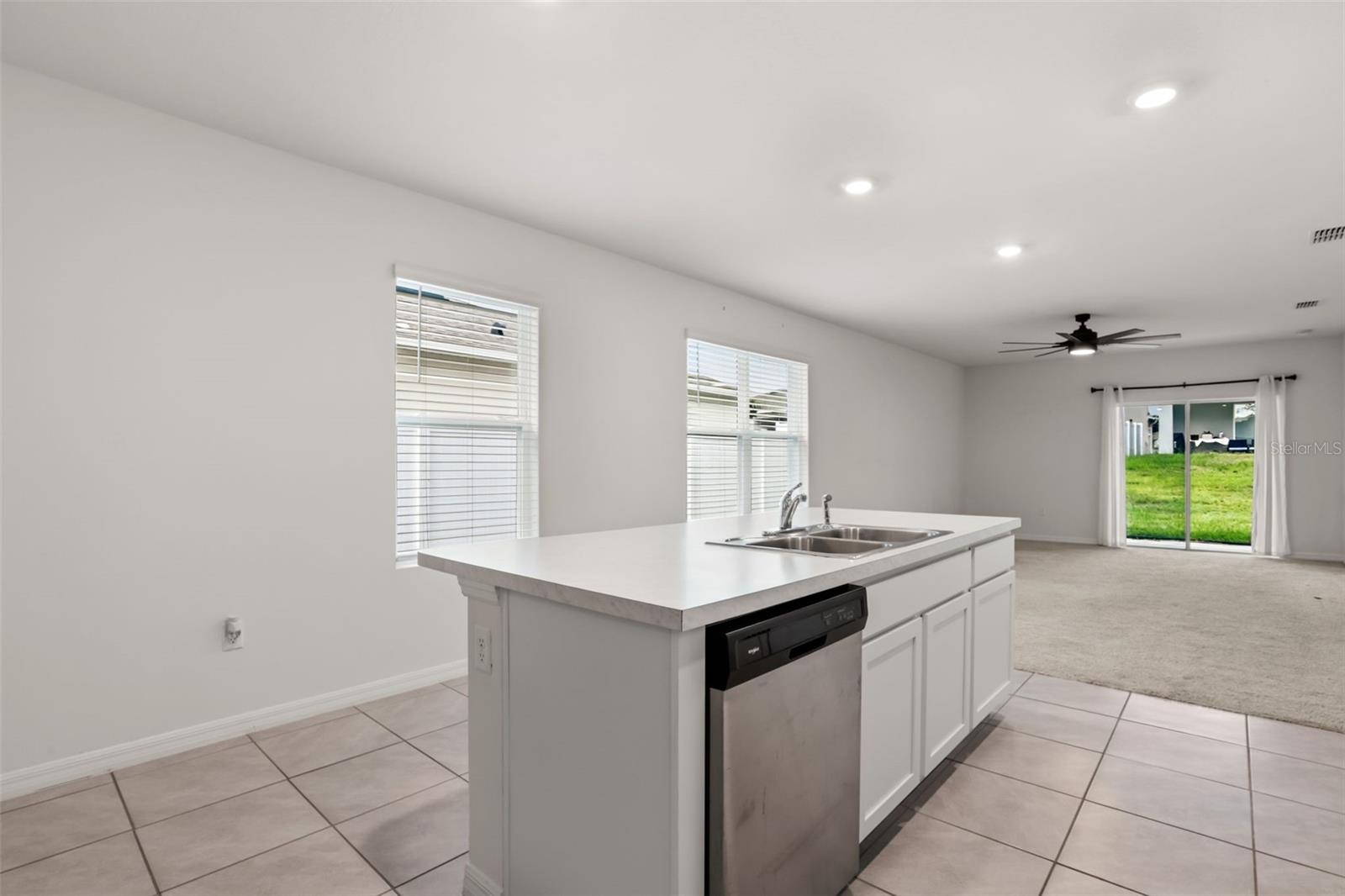 935 August Sky Dr Property Photo 12