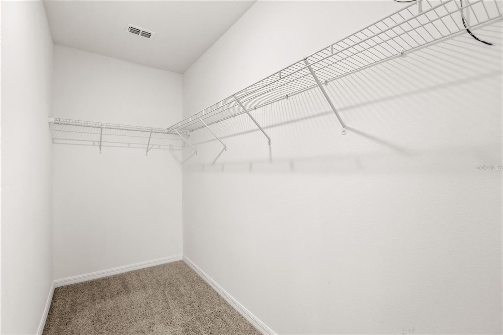 935 August Sky Dr Property Photo 17