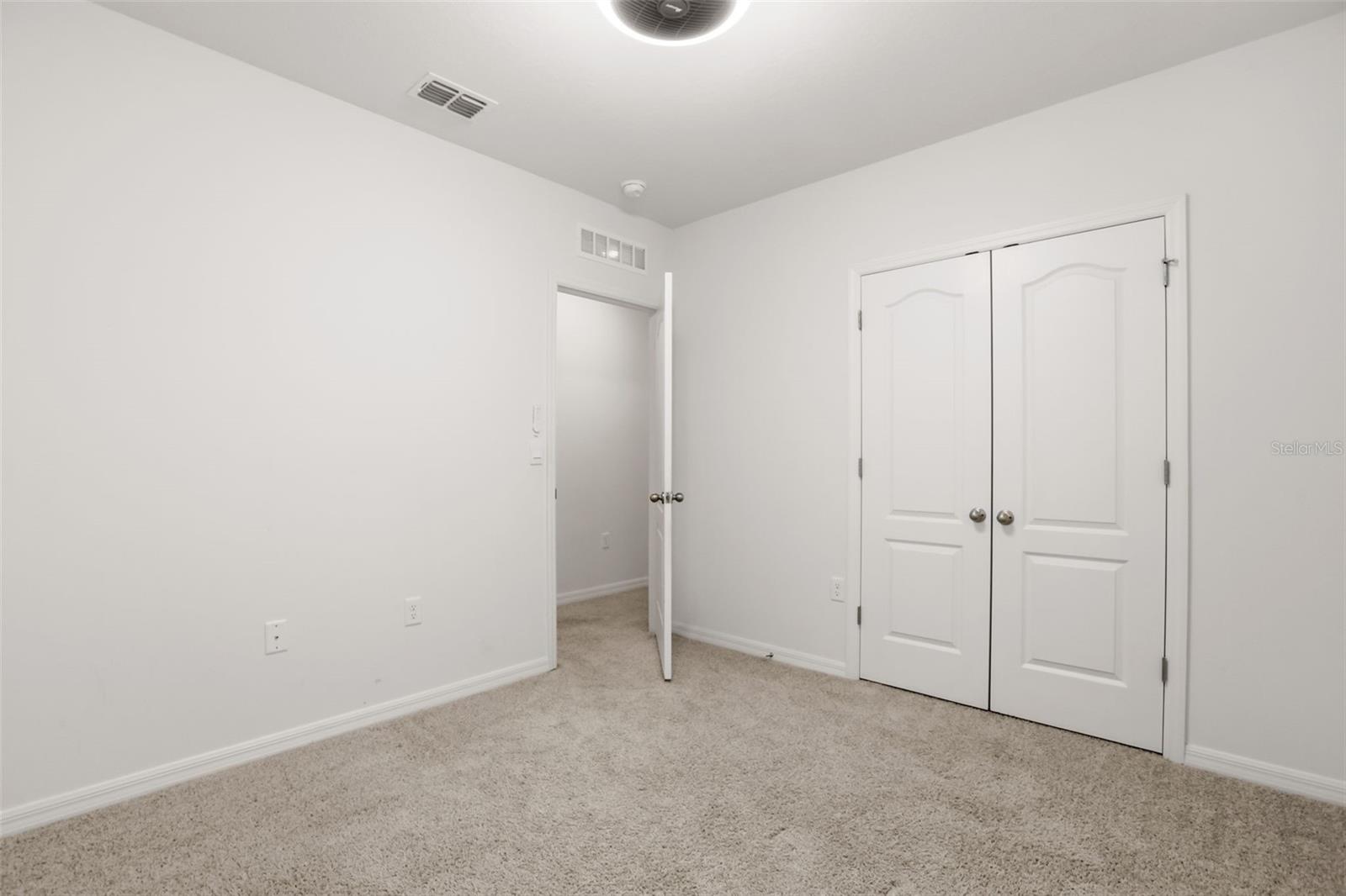 935 August Sky Dr Property Photo 23