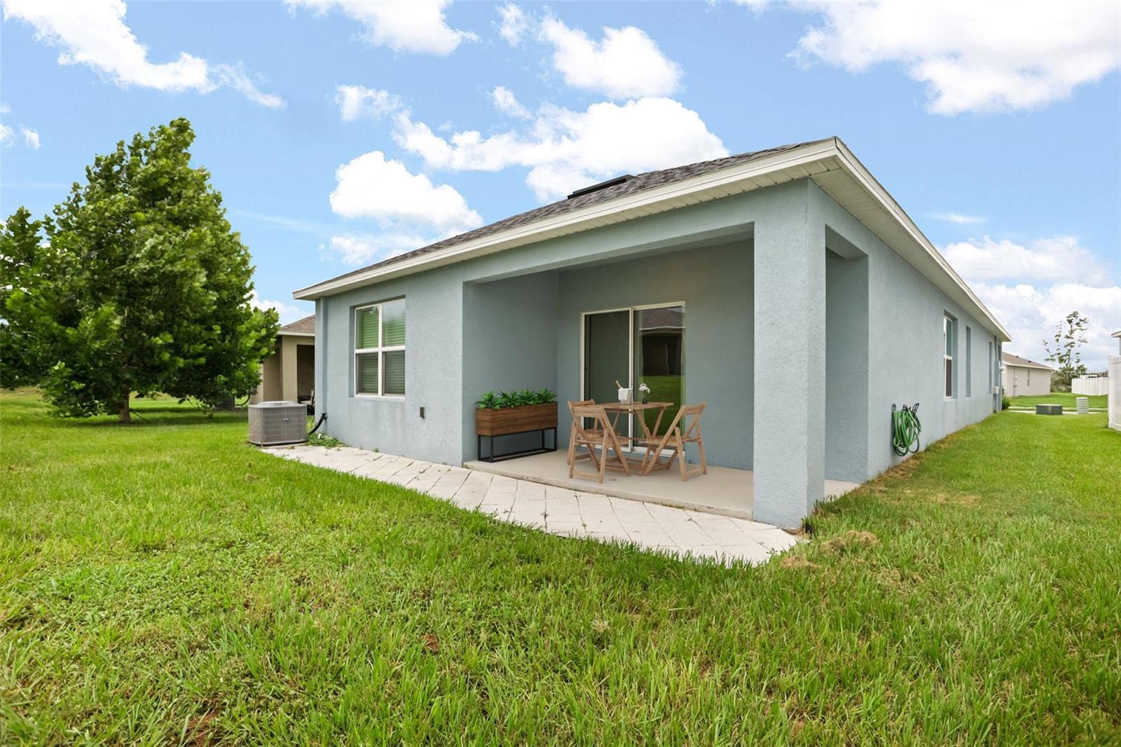 935 August Sky Dr Property Photo 28