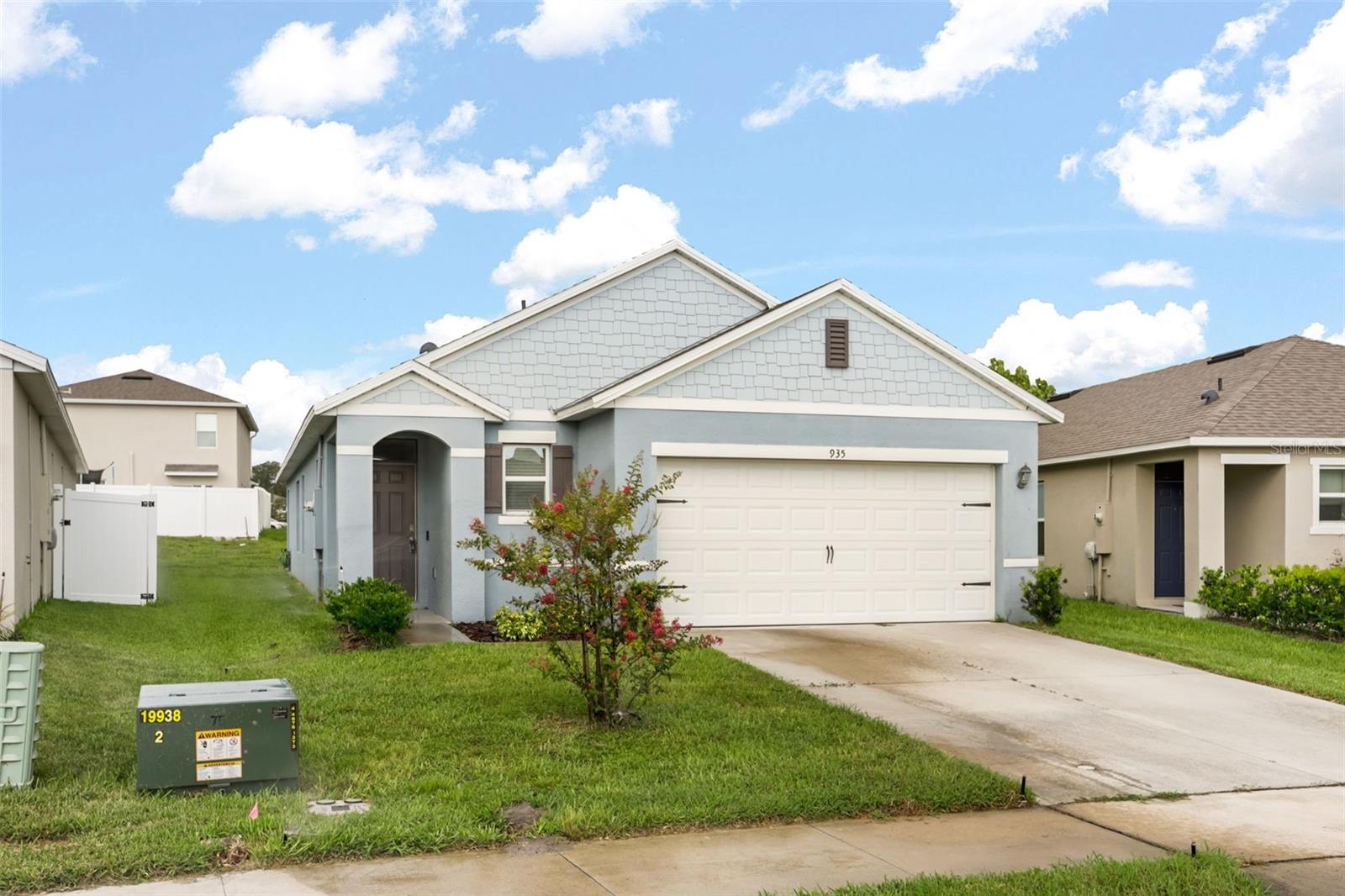 935 August Sky Dr Property Photo 46