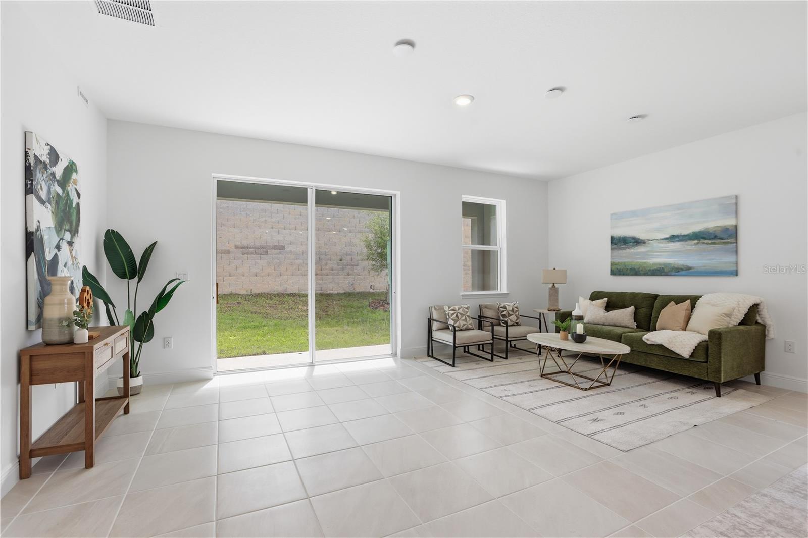 468 Veneto Cir Property Photo 18